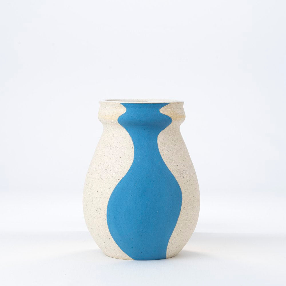 Silhouette Vessel
