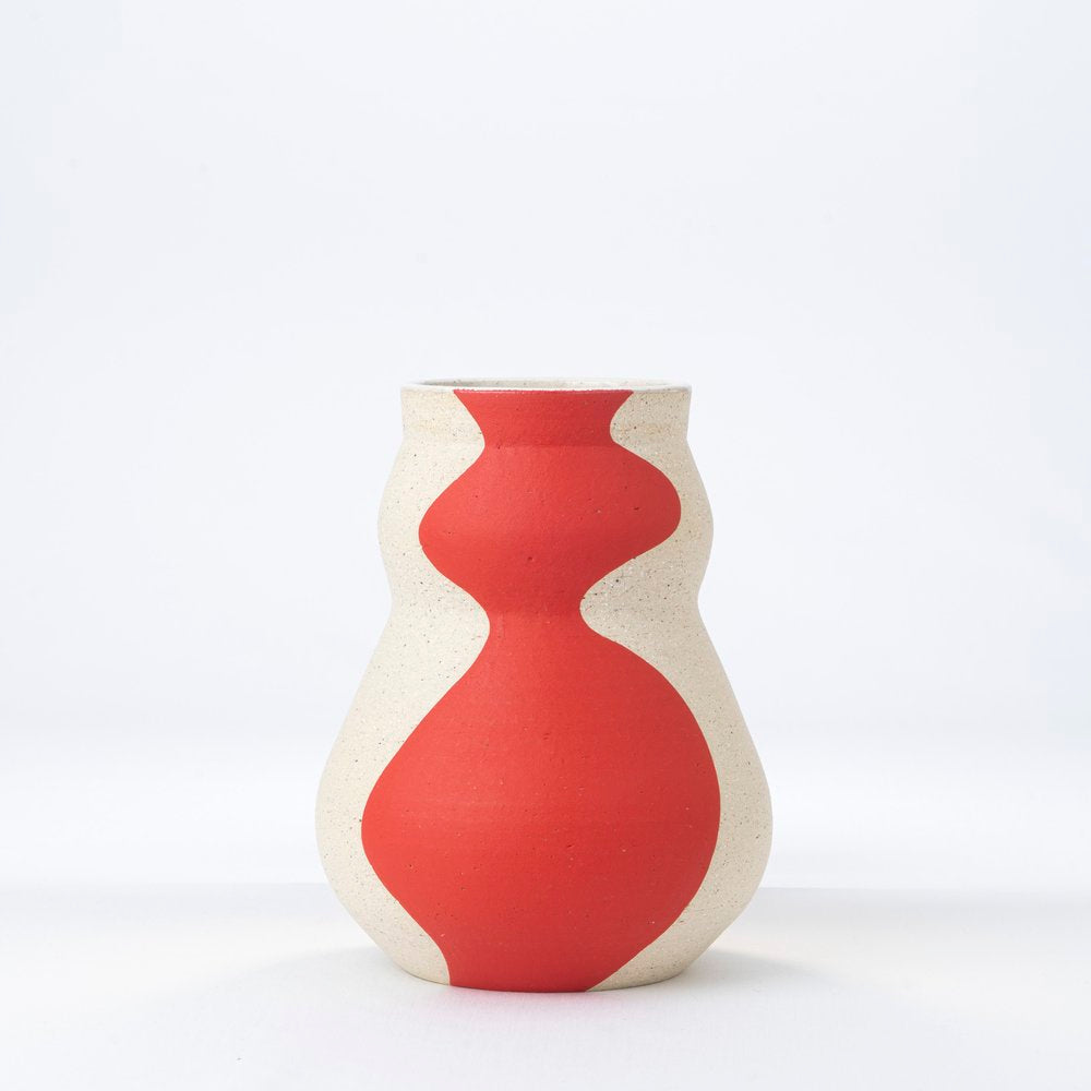 Silhouette Vessel