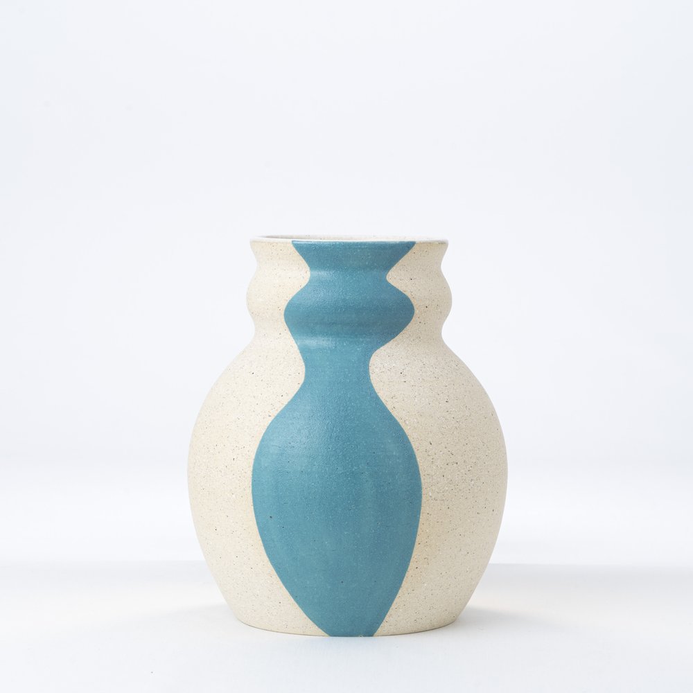 Silhouette Vessel