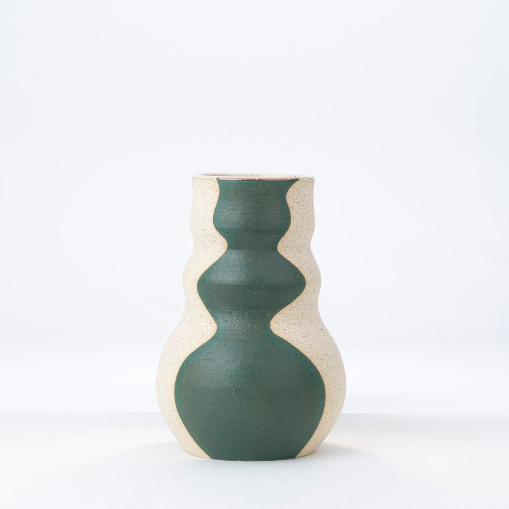 Silhouette Vessel