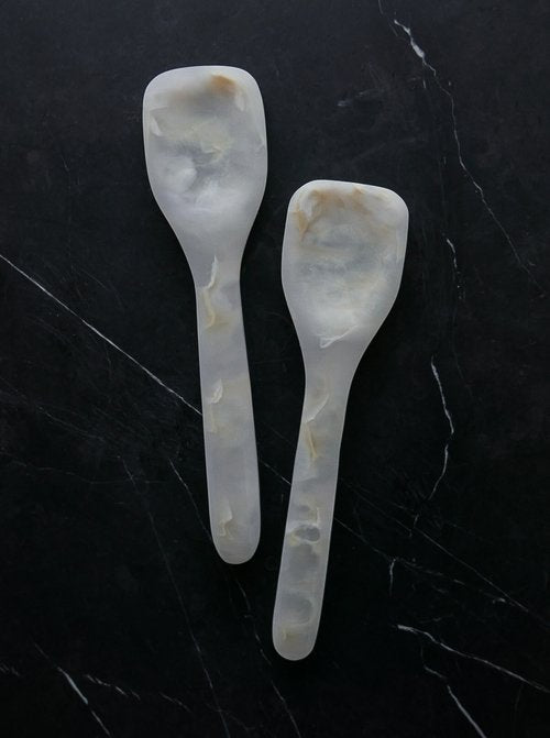 Resin Simple Salad Servers